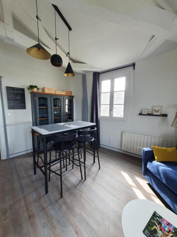 Loire Et Chateau, Hyper Centre, Vue Loire, Linge Inclus, 3eme Etage Apartment *