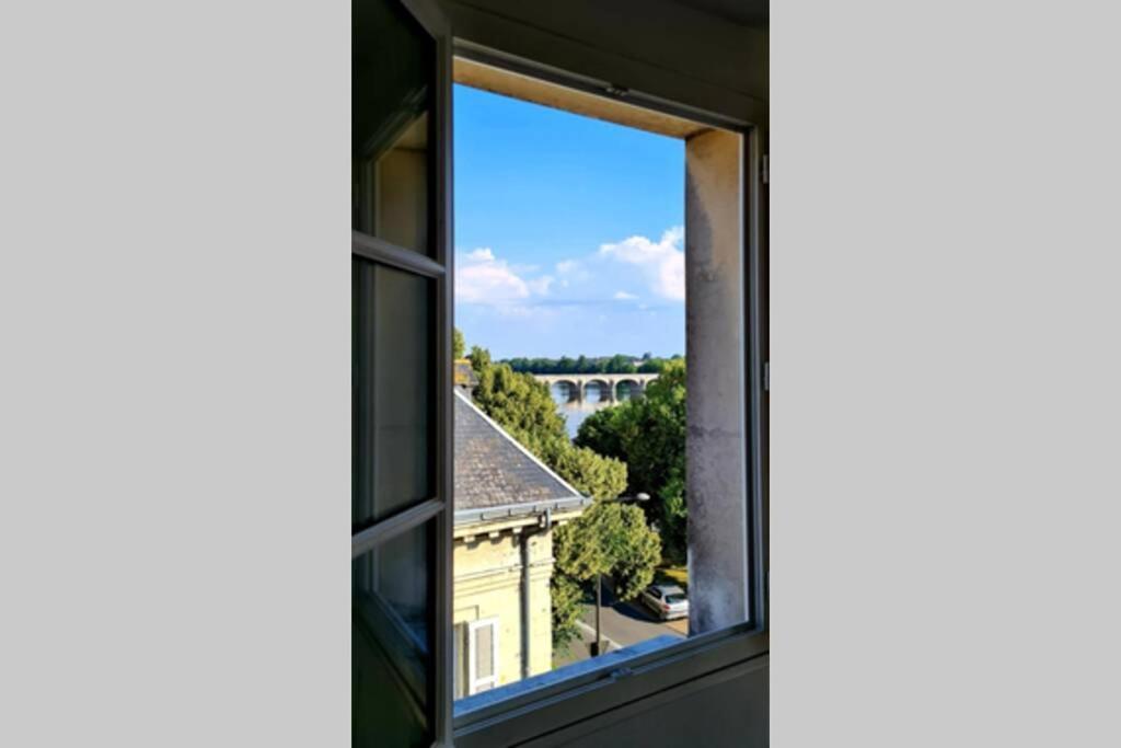 Loire Et Chateau, Hyper Centre, Vue Loire, Linge Inclus, 3eme Etage *
