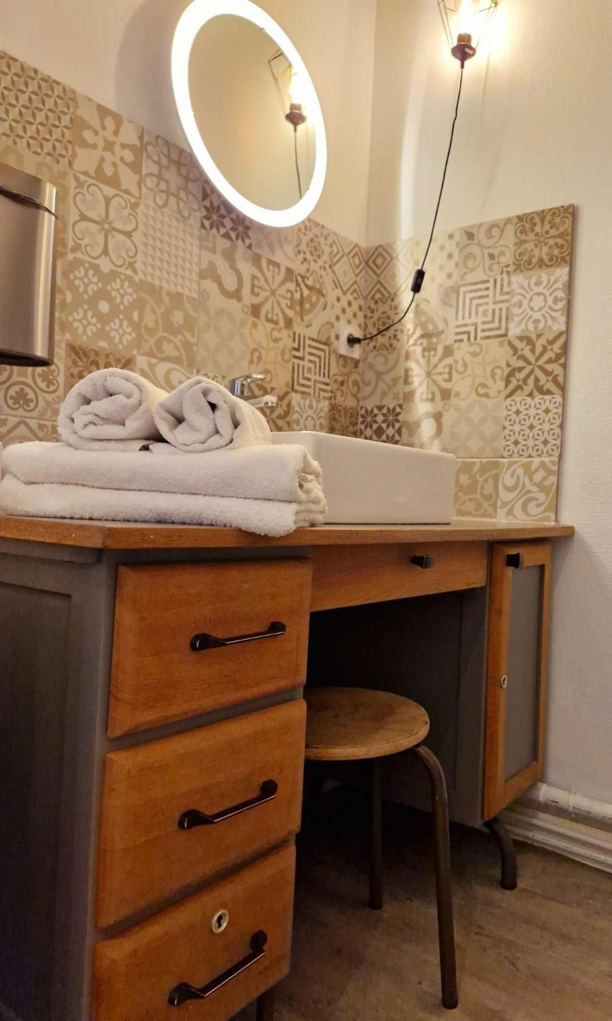 Loire Et Chateau, Hyper Centre, Vue Loire, Linge Inclus, 3eme Etage *