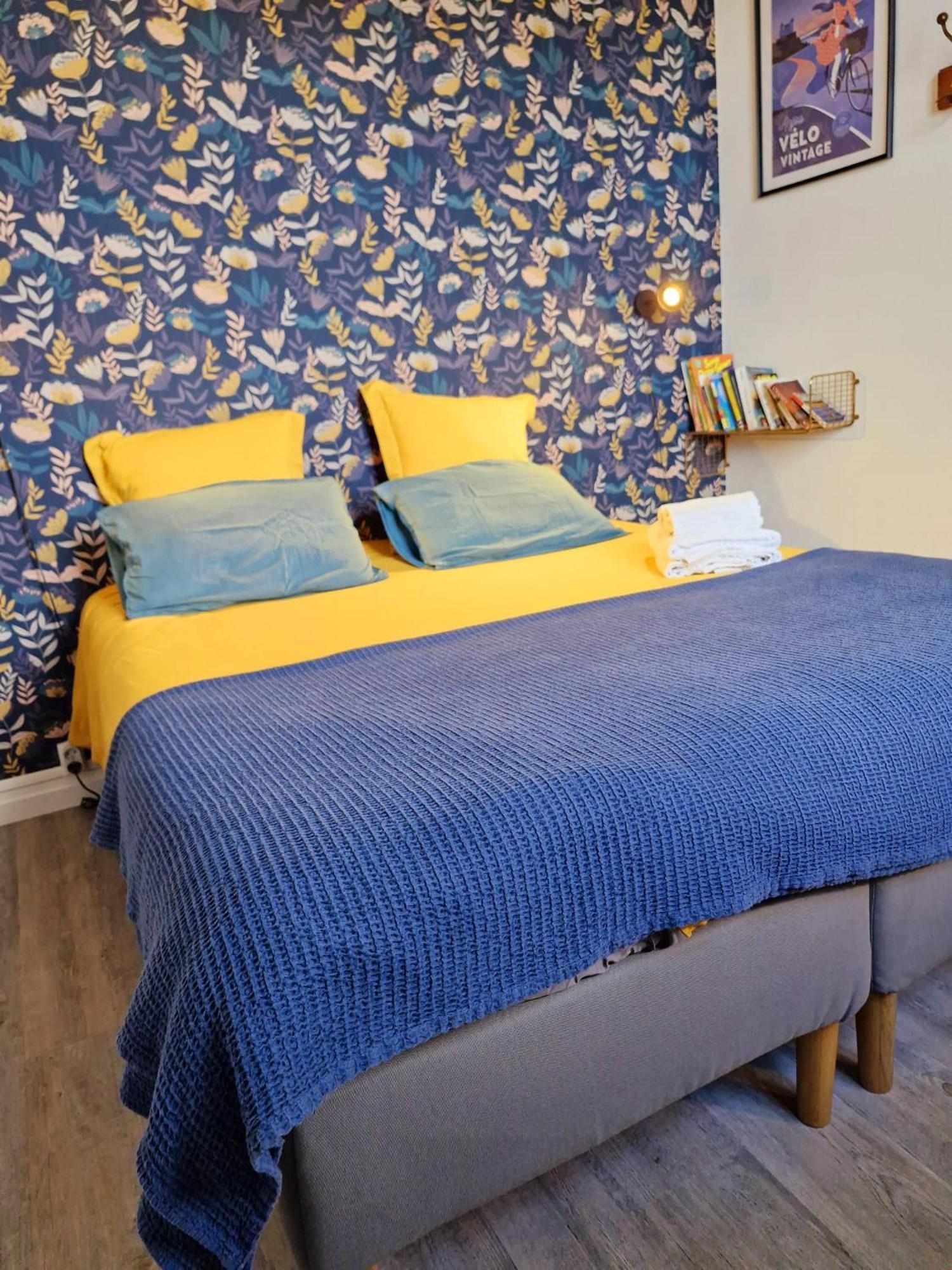 Apartment Loire Et Chateau, Hyper Centre, Vue Loire, Linge Inclus, 3eme Etage Saumur